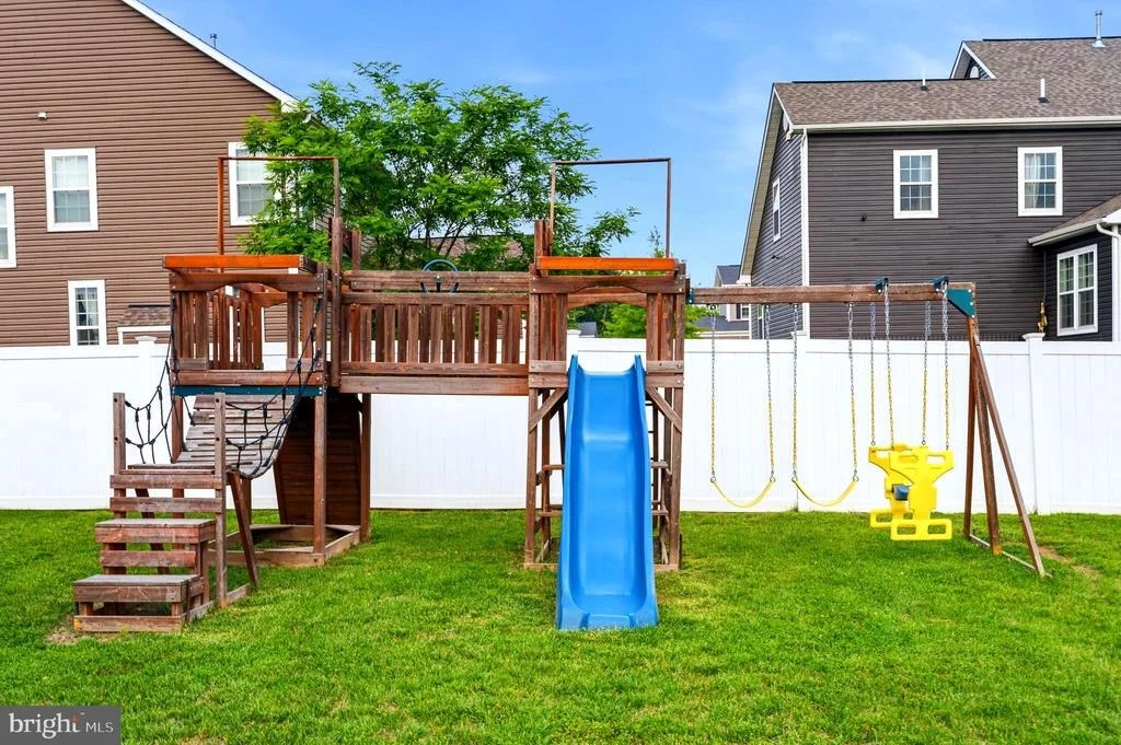 Photo of 2413 BELDEN LANE