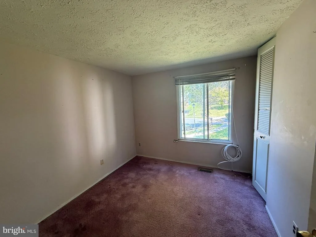 Photo of 6205 PLUM WAY