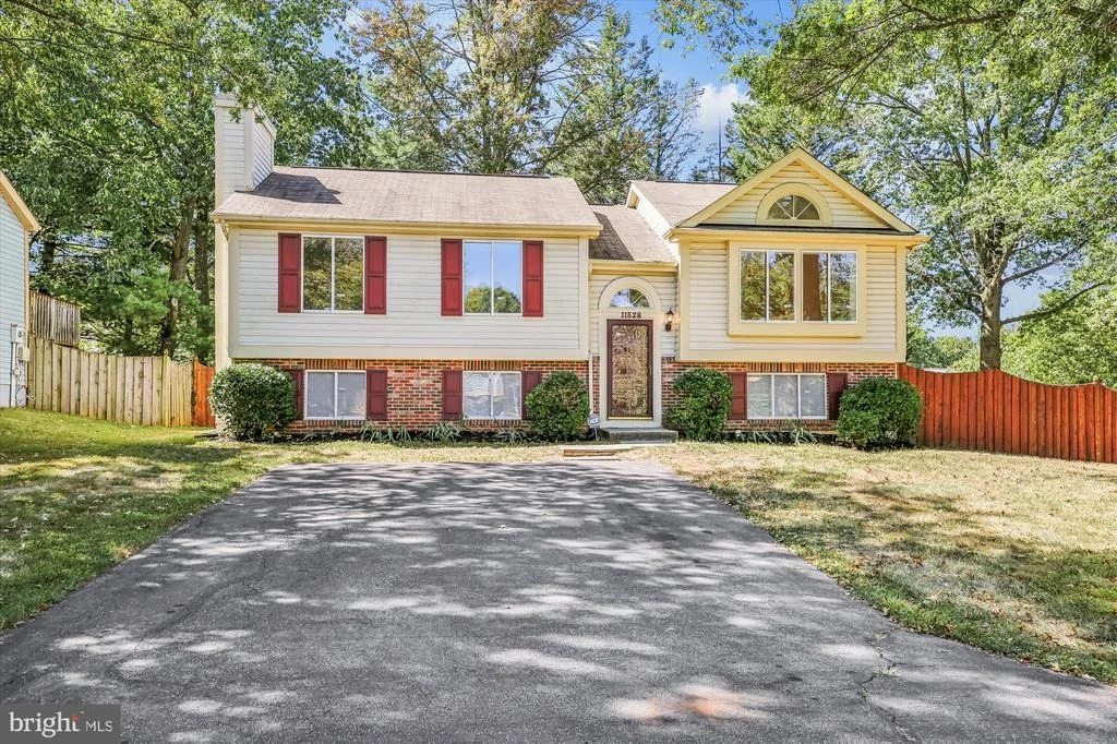 Photo of 11528 DRAGONFIRE WAY