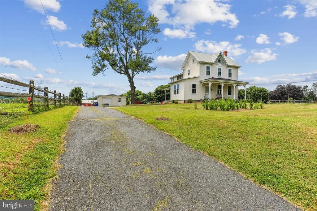 Photo of 6000 OLNEY LAYTONSVILLE ROAD