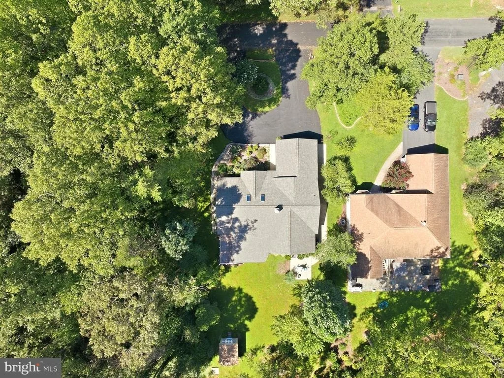 Photo of 323 STRATFORD CIRCLE