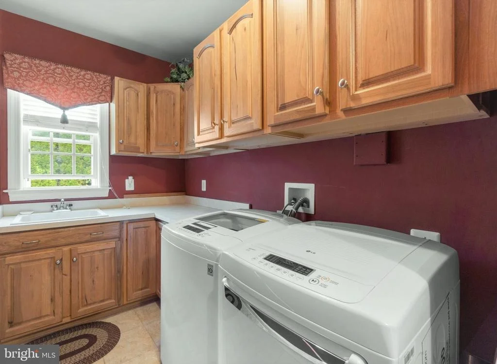 Photo of 9112 WHITMORE LANE