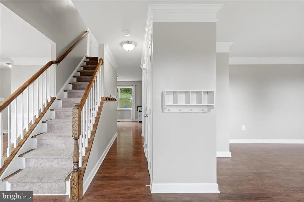 Photo of 200 FAIRWAY CIRCLE