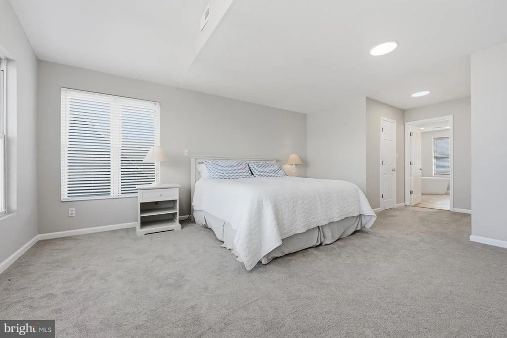 Photo of 3476 S RIVER TERRACE