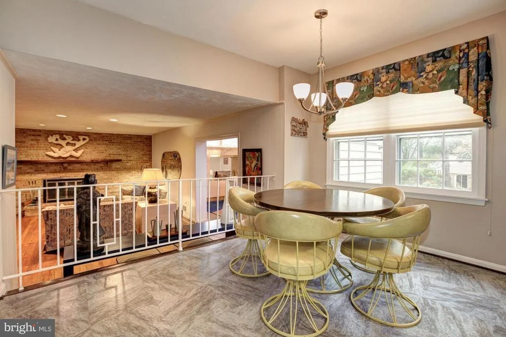 Photo of 15222 CENTERGATE DRIVE