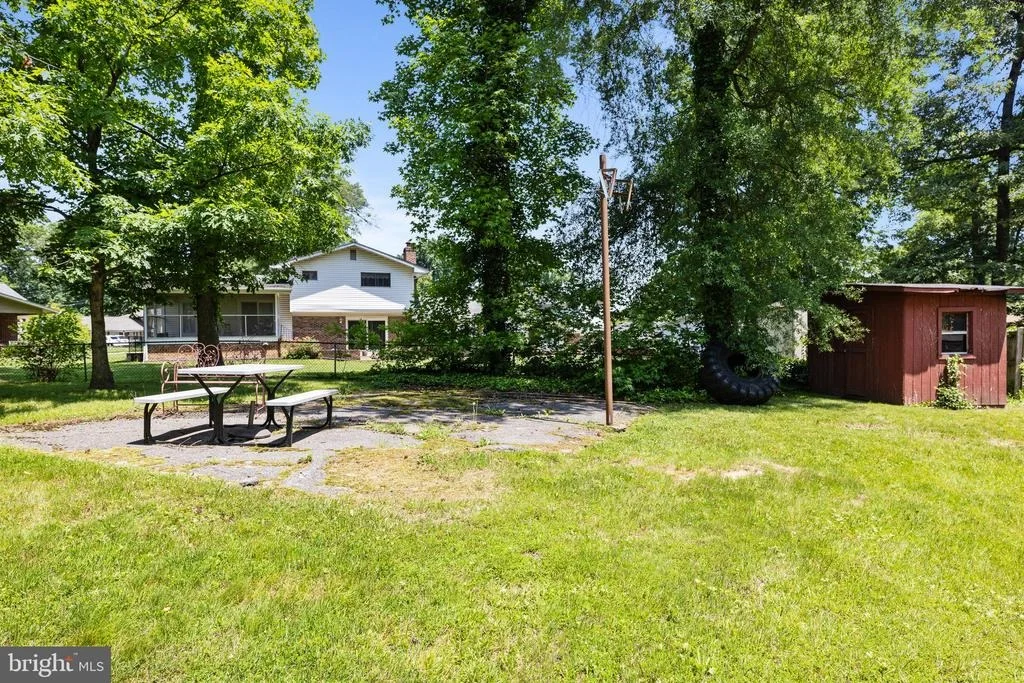 Photo of 6937 NASHVILLE ROAD