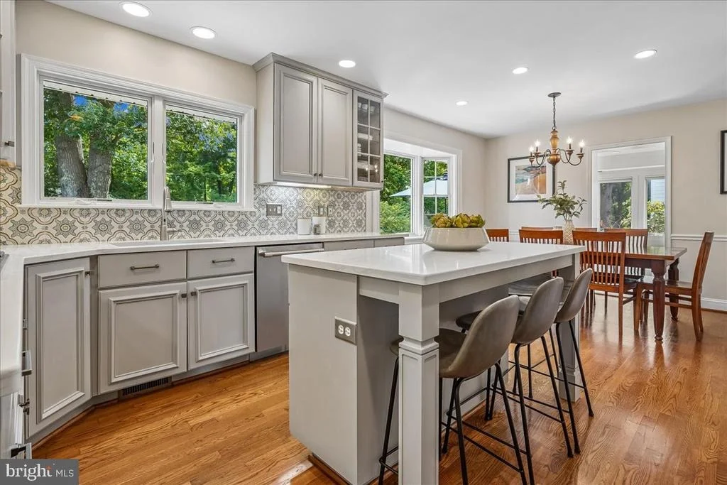 Photo of 1003 DEWOLFE DRIVE