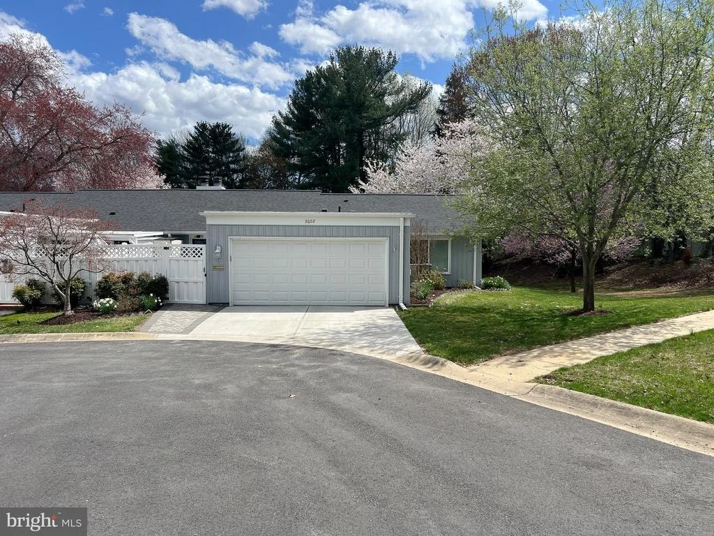 Photo of Unit 129B at 3602 EDELMAR TERRACE