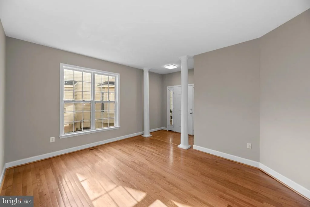 Photo of 1805 N GREENLEESE DRIVE