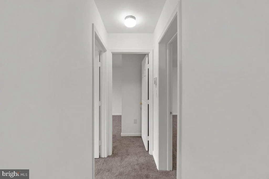 Photo of 7580 MERRYMAKER WAY