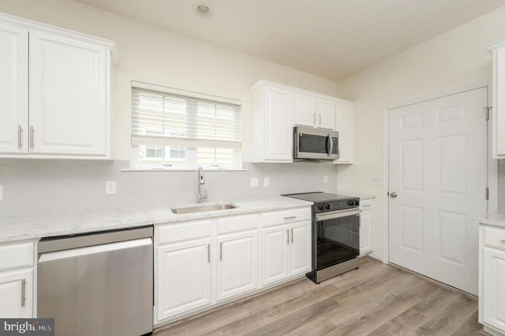 Photo of 631 THOREAU DRIVE