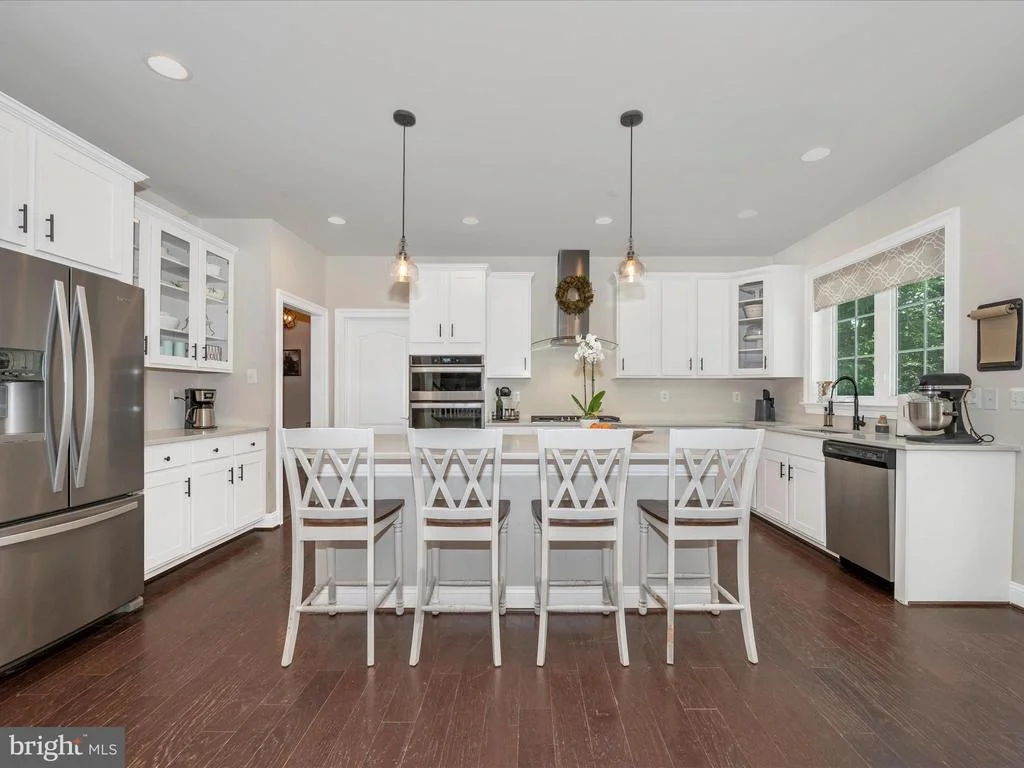 Photo of 6436 DRESDEN PLACE