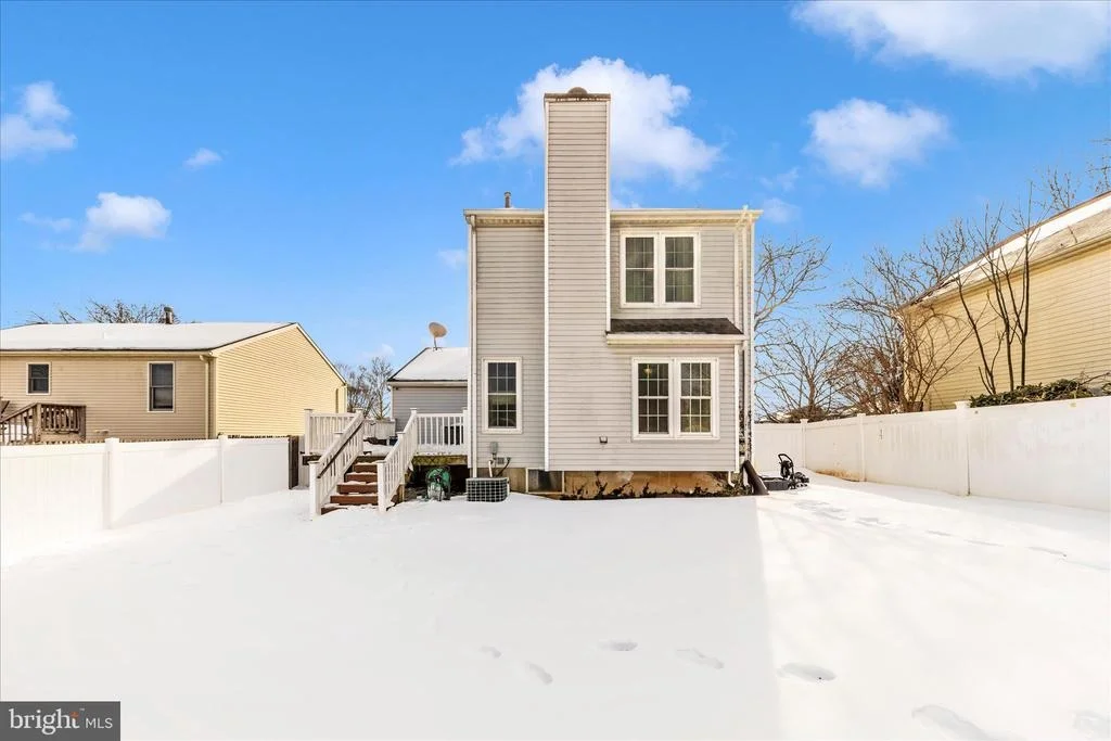 Photo of 2160 COLLINGWOOD LANE