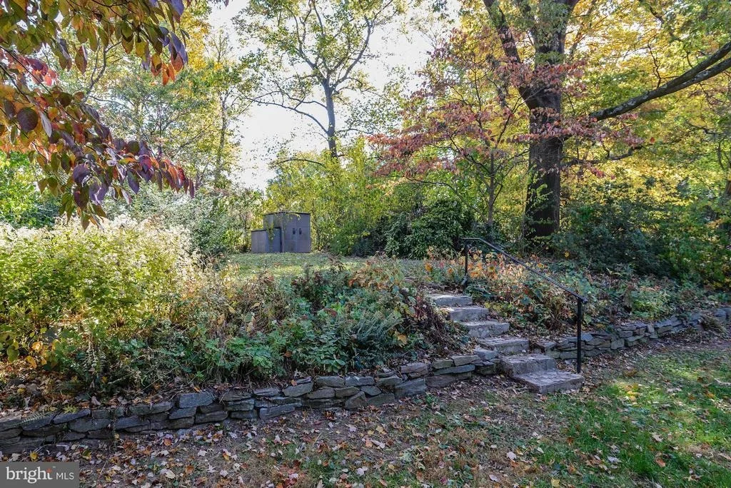 Photo of 9313 WALDEN ROAD
