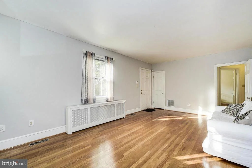 Photo of 35 THOMAS DRIVE