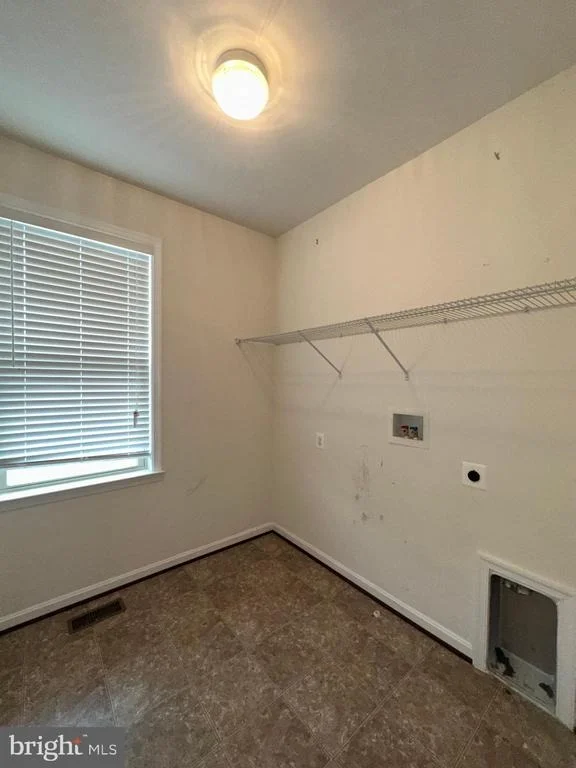 Photo of 8156 RIDGELY LOOP