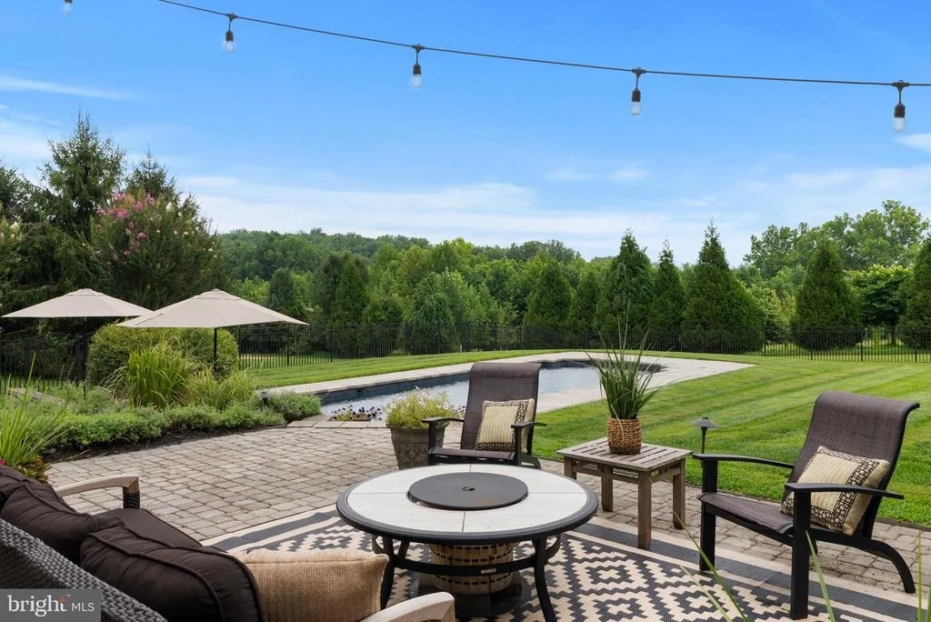 Photo of 14835 HUNTING WAY