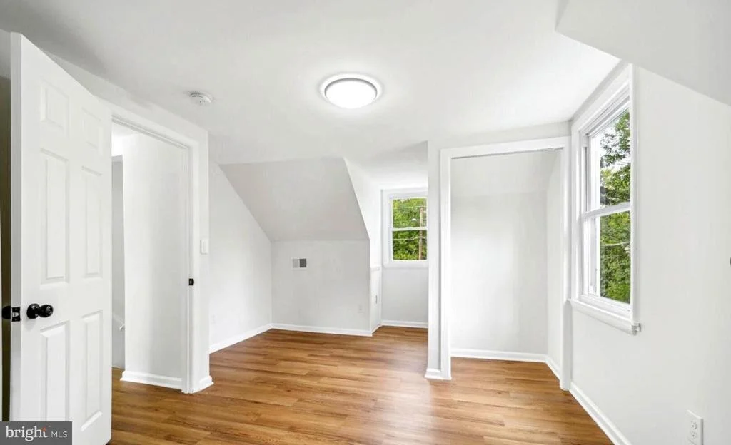 Photo of 6809 LOU LANE
