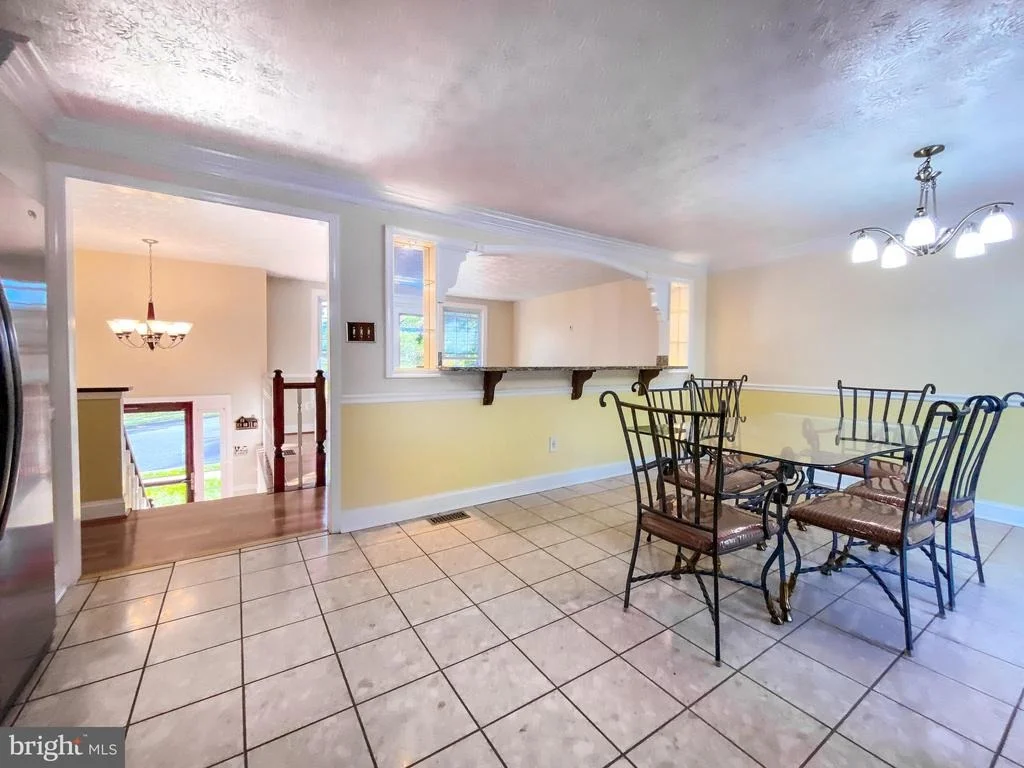 Photo of 233 SAVAGE ROAD