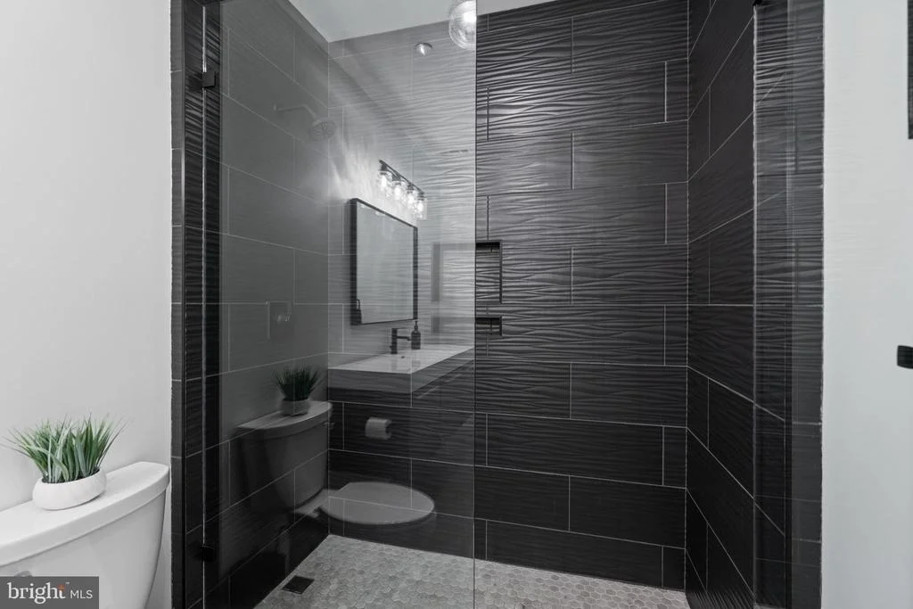 Photo of 413 VIERLING DRIVE