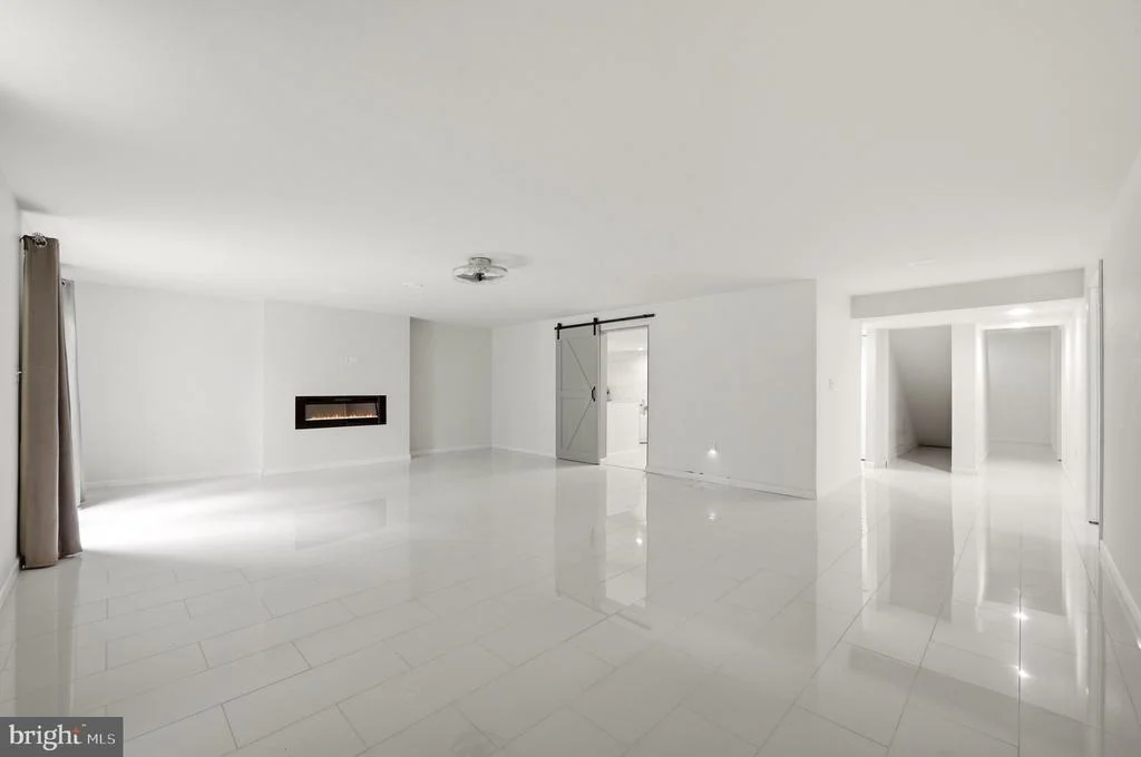 Photo of 210 WOODS DRIVE