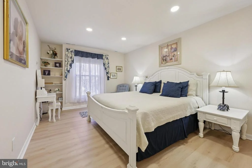 Photo of Unit 21 at 8310 TOBIN ROAD