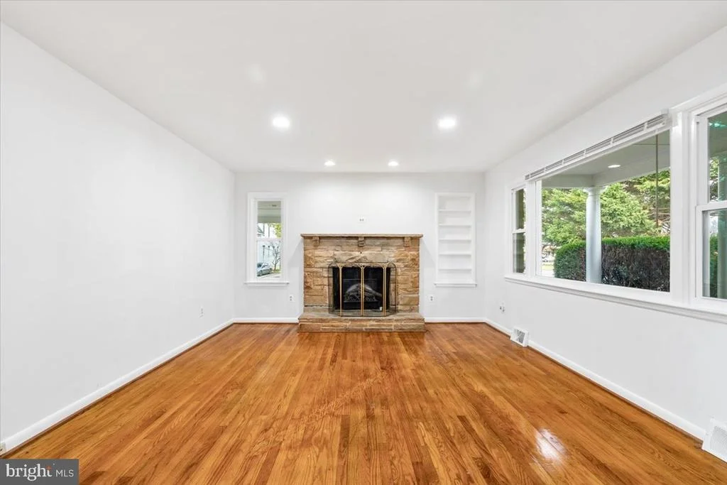 Photo of 1308 W 7TH STREET