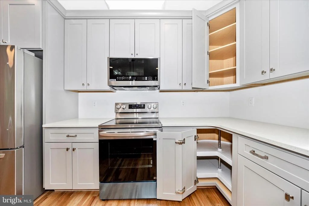 Photo of 109 W 13TH STREET