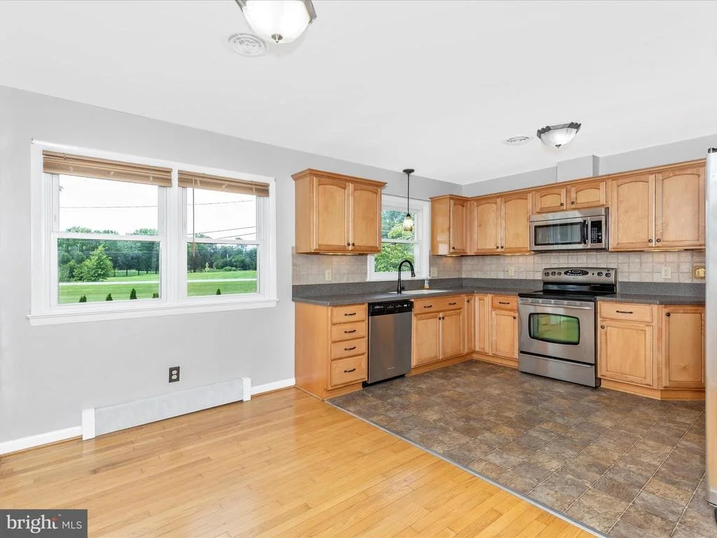 Photo of 22128 PIKESIDE DRIVE