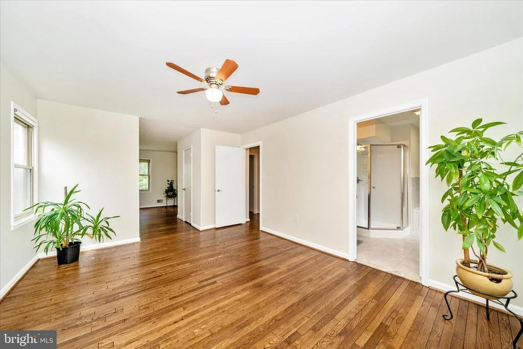 Photo of 16000 NARROWS TERRACE