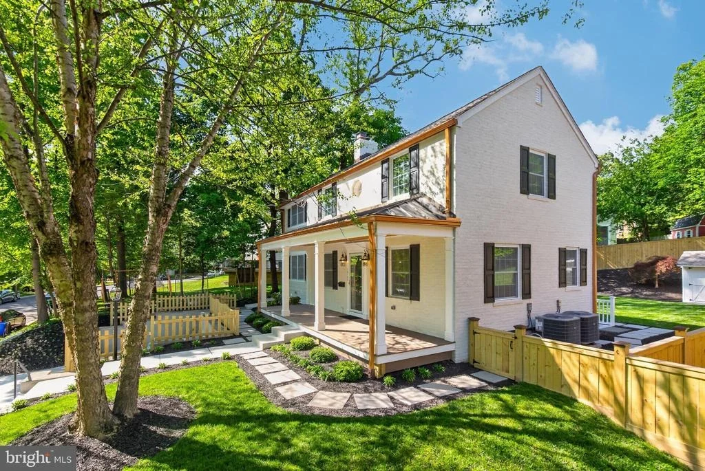 Photo of 10104 BIG ROCK ROAD