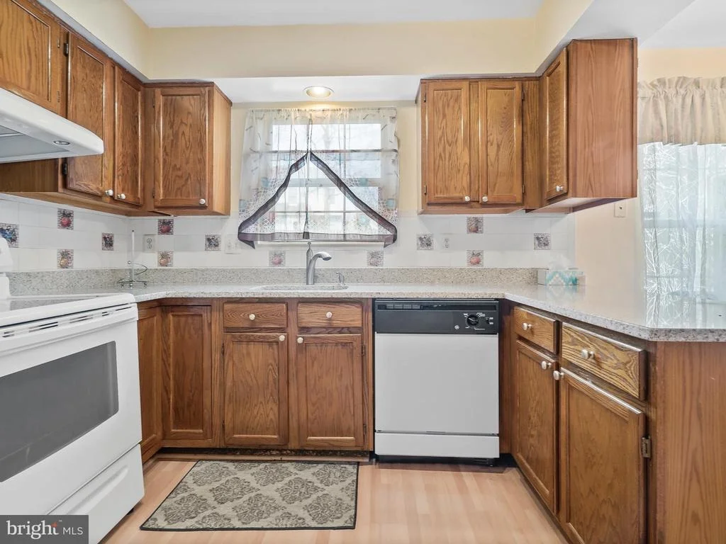 Photo of 3072 SCHUBERT DRIVE