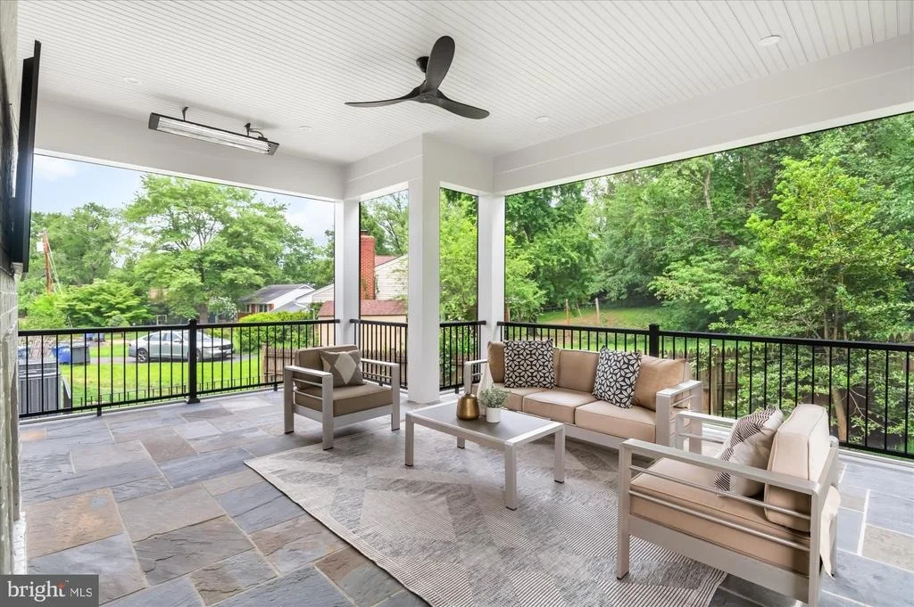 Photo of 1104 SHARON COURT