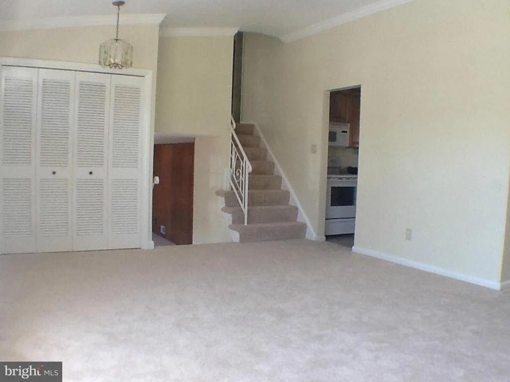 Photo of 2611 SILVERDALE DRIVE