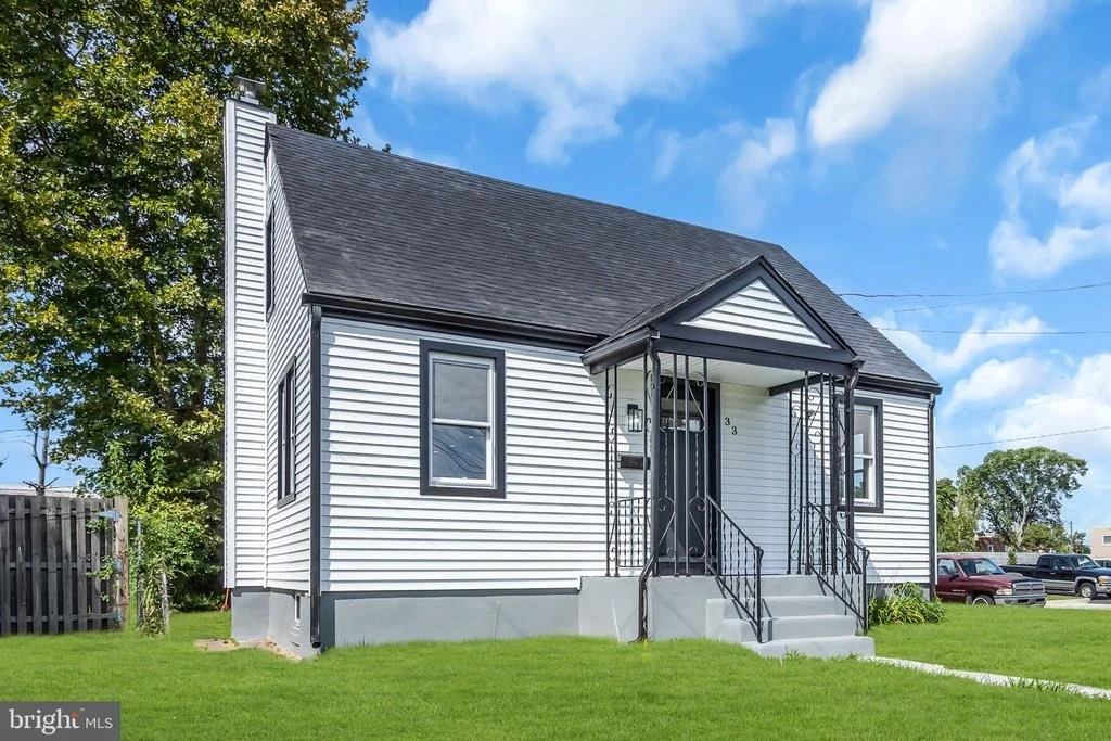Photo of 33 MORRIS AVENUE