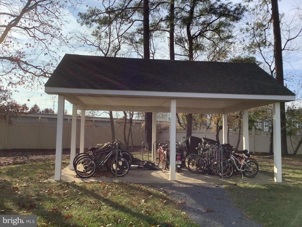 Photo of Unit 4202 at 20007 SANDY BOTTOM CIRCLE
