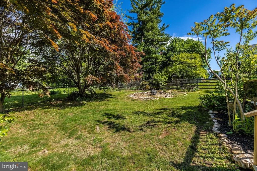 Photo of 25216 OAK DRIVE