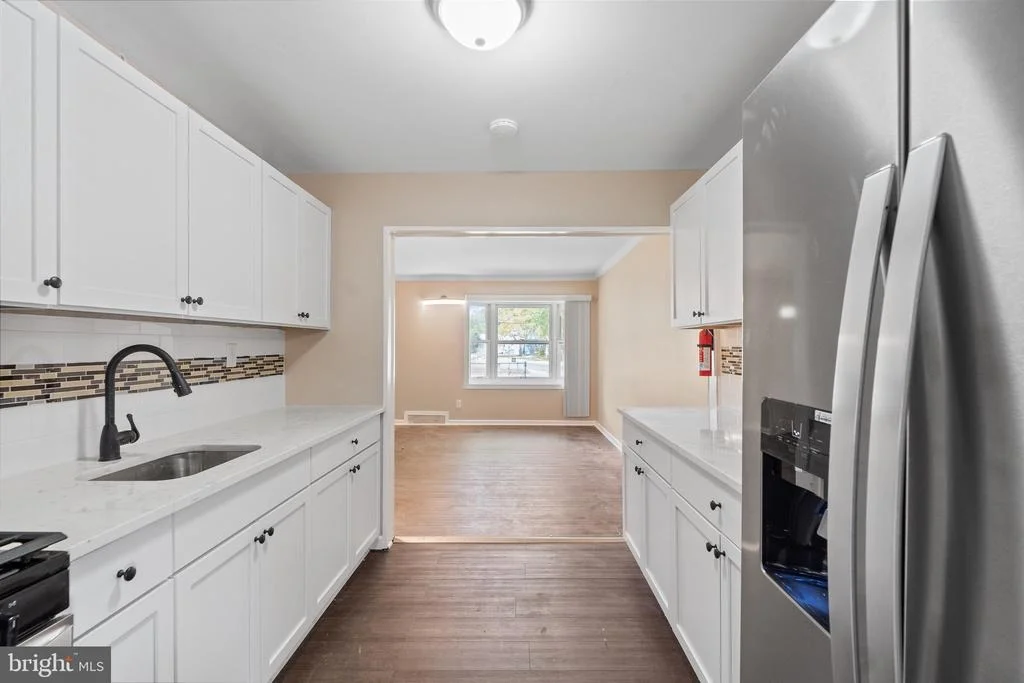 Photo of 4 W GERMANTOWN AVENUE