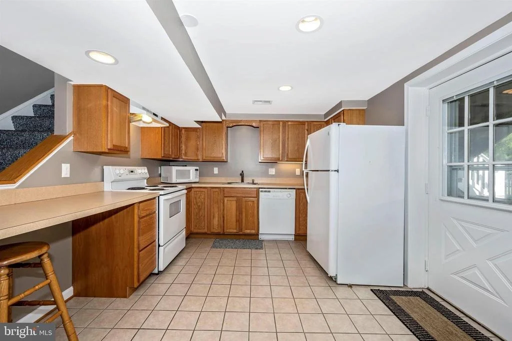 Photo of 25805 RIDGE ROAD