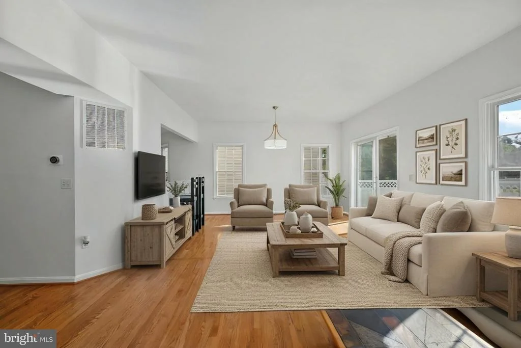 Photo of 1002 EASTBOURNE COURT