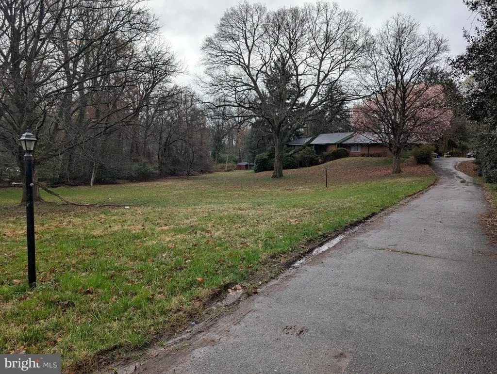 Photo of 523 COPLEY LANE