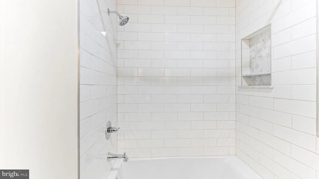 Photo of 1728 MAYFAIR PLACE