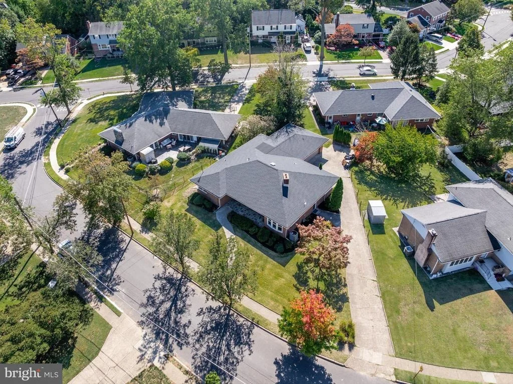Photo of 206 HAMPTON ROAD