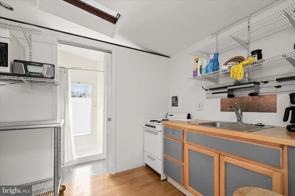 Photo of 415 SCHWARTZ AVENUE