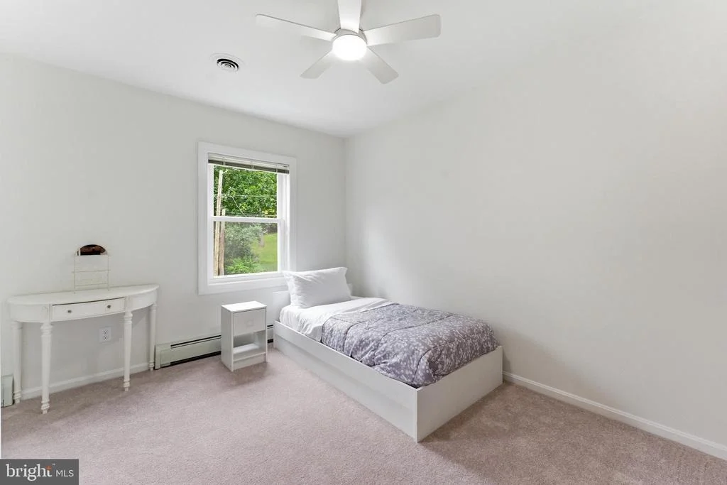 Photo of 2100 EDGEWATER PARKWAY