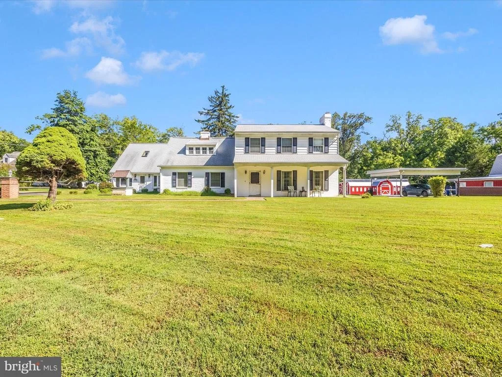 Photo of 17515 DOCTOR BIRD ROAD