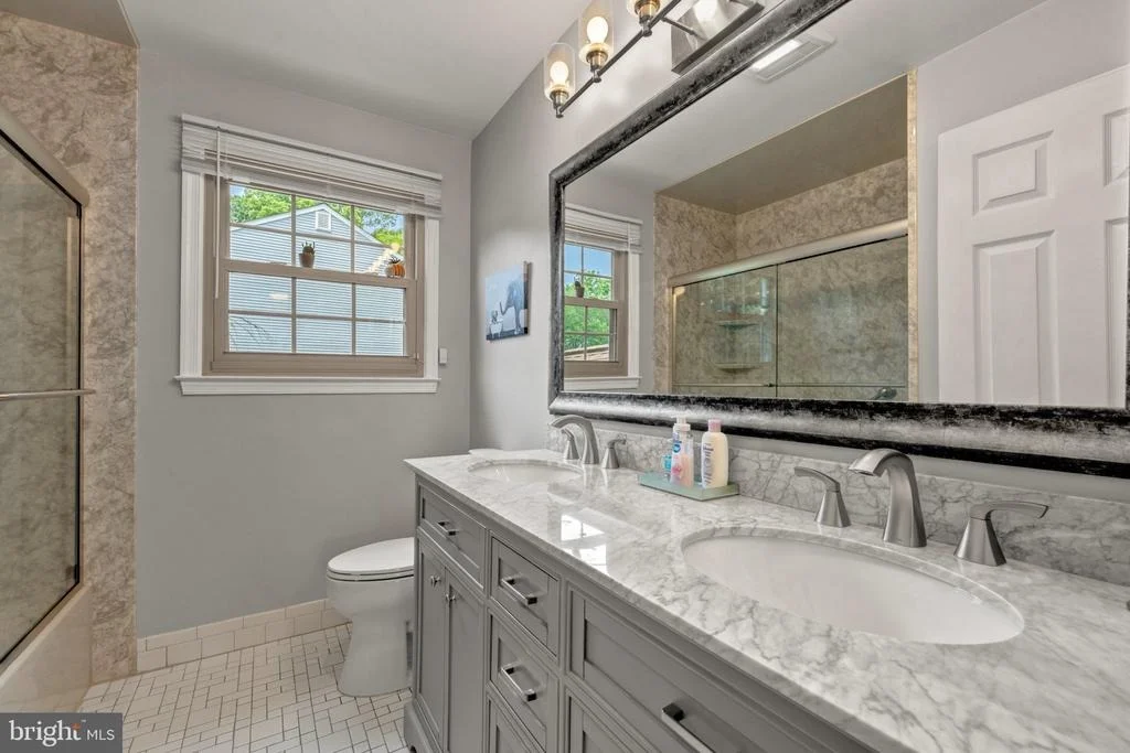 Photo of 7409 SHADY PALM DRIVE