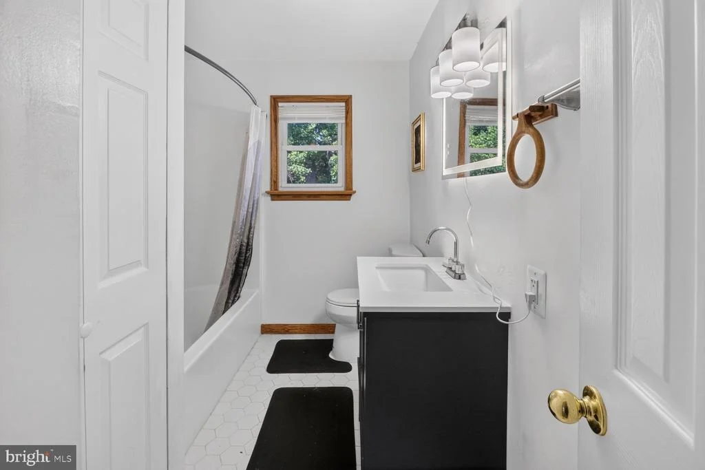 Photo of 2810 BYRON COURT
