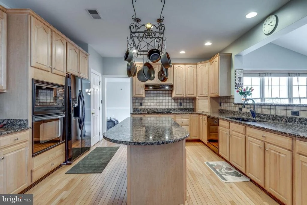 Photo of 42764 JONQUIL LANE