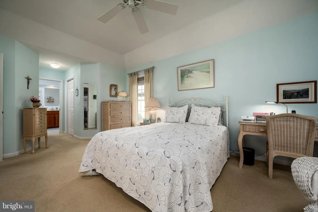 Photo of 237 LAKESIDE DRIVE